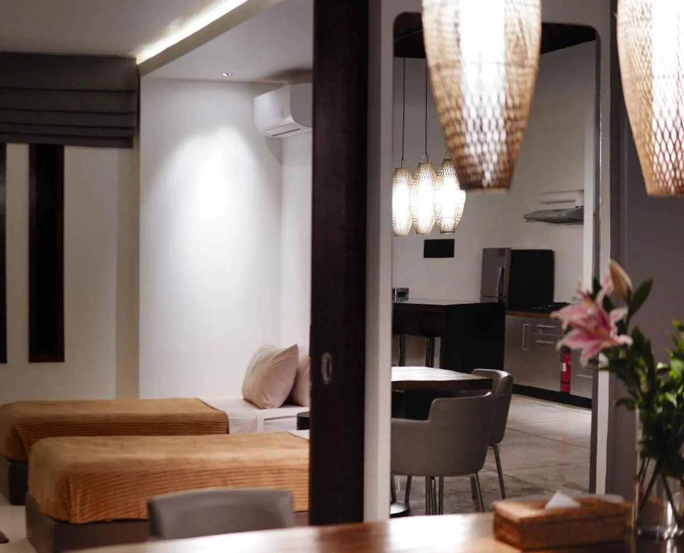 Villa Duadewi 4Br In The Heart Of Seminyak By Santi Management Indonesia