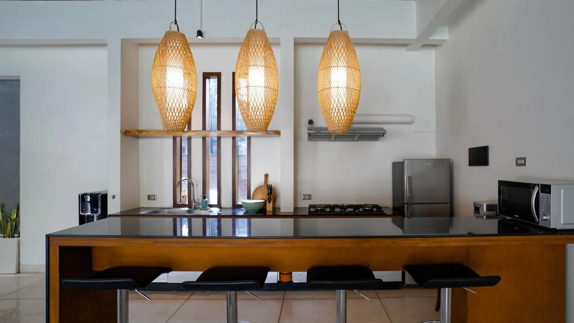 Villa Duadewi 4Br In The Heart Of Seminyak By Santi Management 0*,